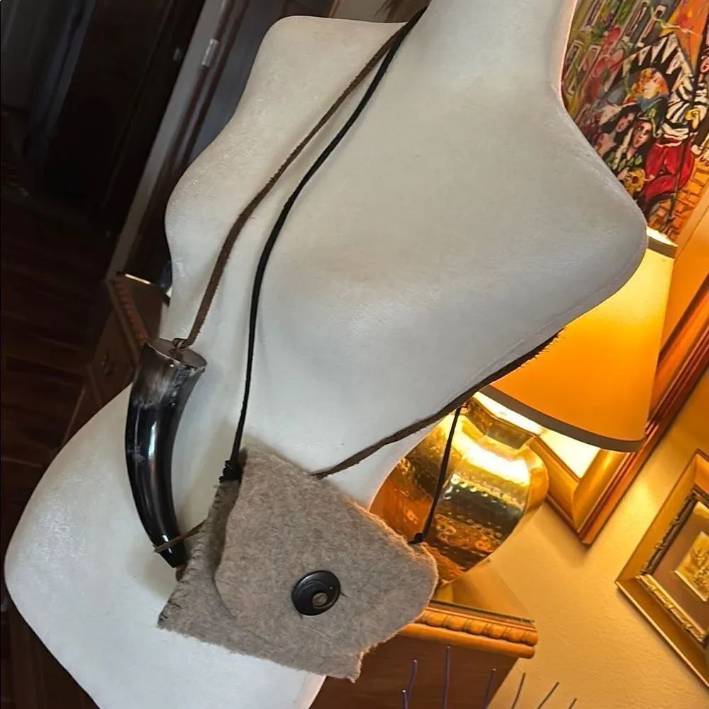 Fabric Bag with Horn Hanging